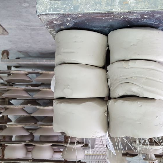 La Materia Prima di Ugo La Pietra