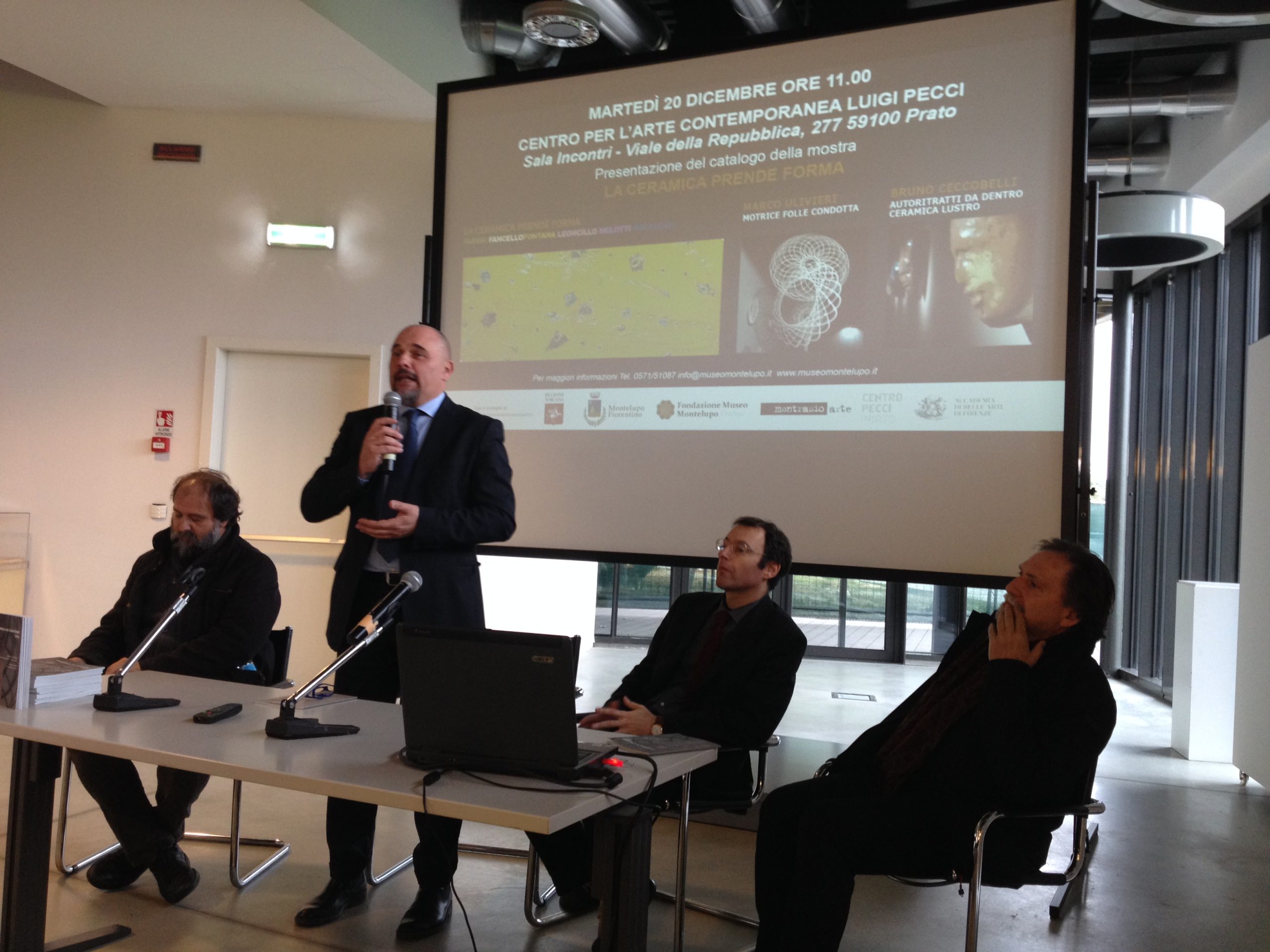 Presentazione catalogo La ceramica prene forma, Sindaco di Montelupo Paolo Masetti